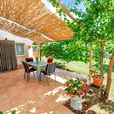 Apartamento Nevija Novigrad Istria Exterior foto