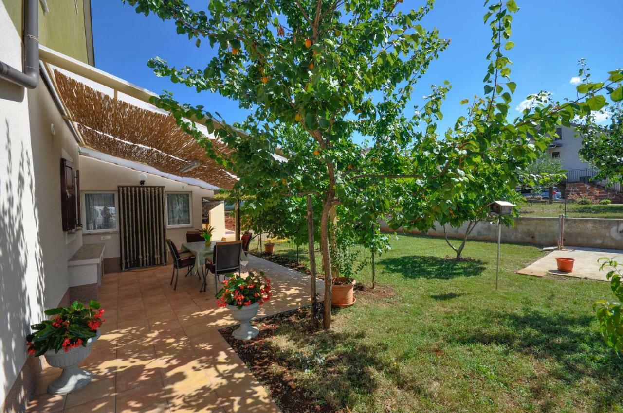 Apartamento Nevija Novigrad Istria Exterior foto