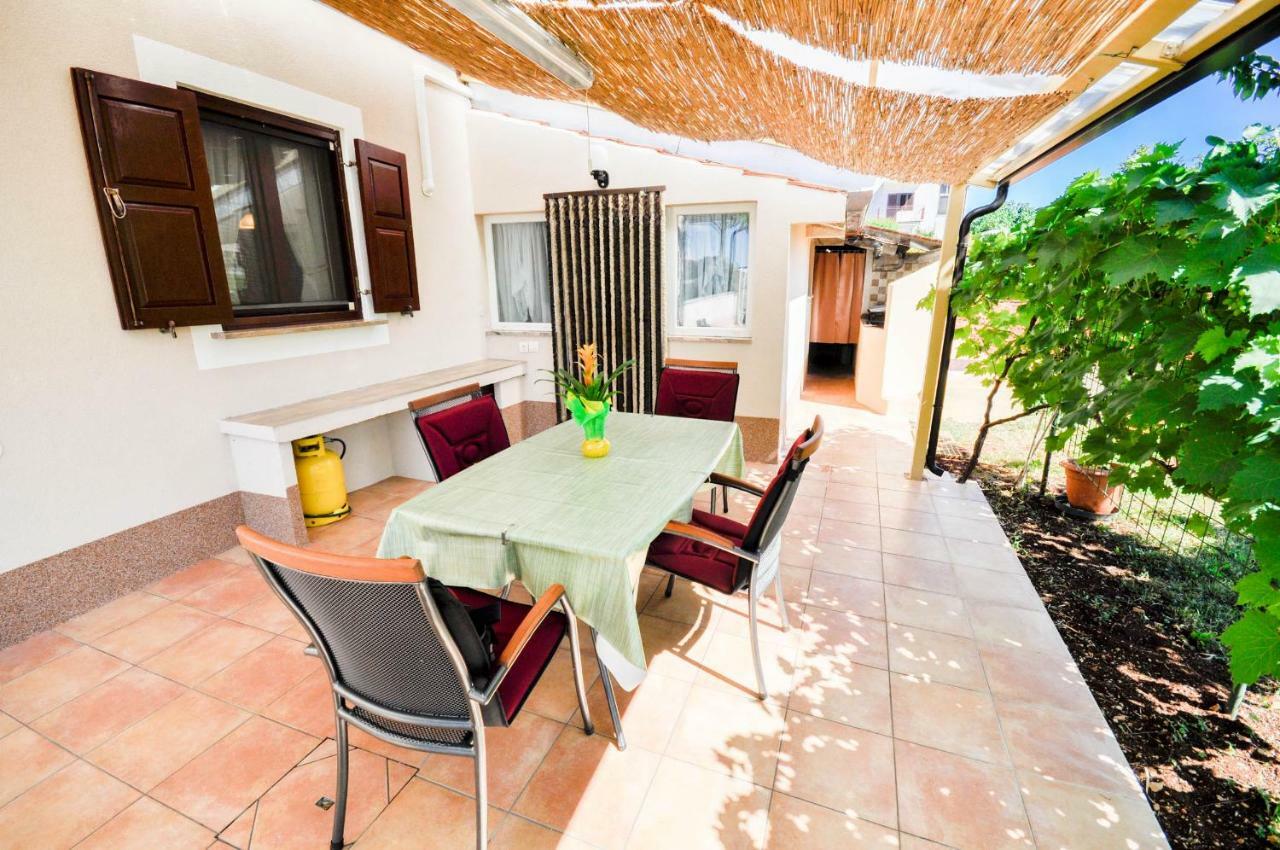 Apartamento Nevija Novigrad Istria Exterior foto